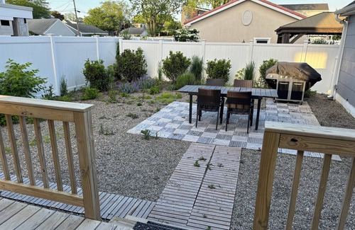 Point Pleasant Beach House | Charming 3 Blocks from Point Pleasant Beach and boardwalk 5BR 3Bath Sleeps 15