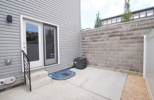 Northern Liberties House | Chic Fishtown Retreat! Roof Deck! 4B/3FB, Sleeps 10!