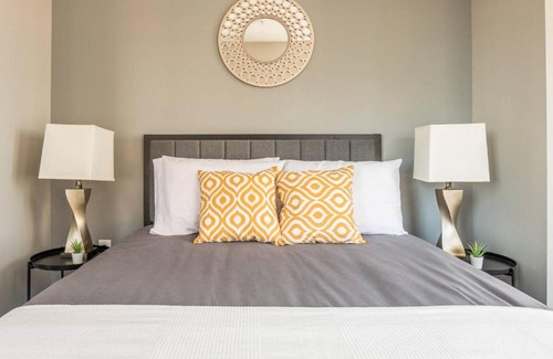 Scioto Mile Apartment | City Fun @ Loft In Heart of Downtown - Near River