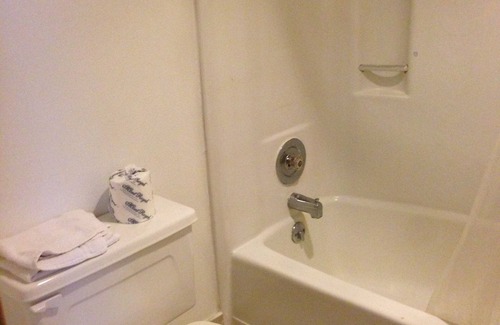 Seaside Heights Hotel | Cloud 9 Inn