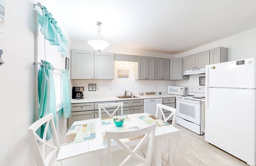 Caine Woods Condo | Condo ∙ 2 bedrooms ∙ 6 guests
