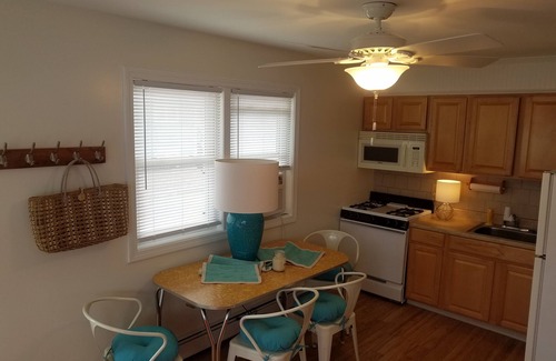 Seaside Heights Apartment | COZY and FUN! 2 BR/1 BA w/AC - Sleeps 6-1 block to boards & beach (incl. badges)