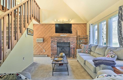 Long Pond House | Cozy House Surrounded by Community Lakes!