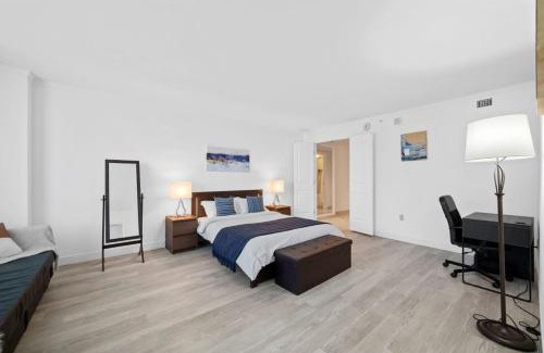 Atlantic City Apartment | CozySuites Seaside Condo 2BR3BA Condo Showboat