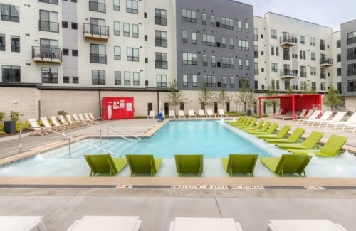 Lower Lawrenceville Apartment | CozySuites Trendy SDO, Lawrenceville