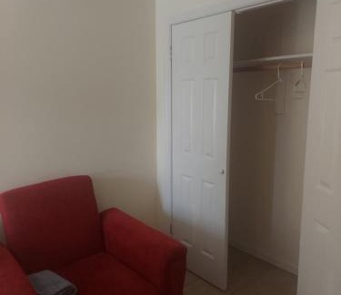 Newark House | Deluxe Room A 12 minutes to Ewr