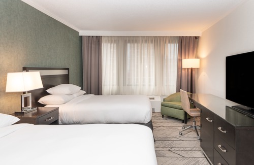Central Business District Hotel | DoubleTree by Hilton Newark Penn Station