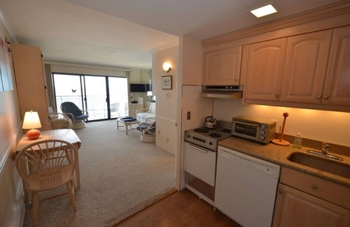 Rehoboth Beach Condo | Edgewater House - Ocean Front Units With Spectacular Views!