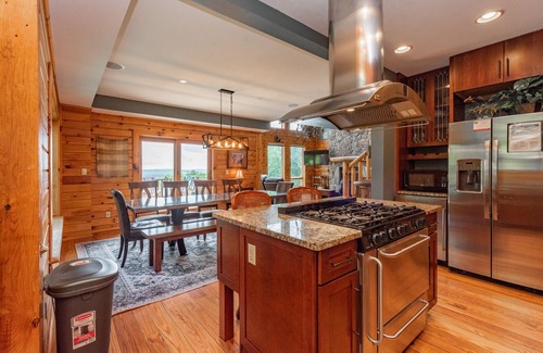 McHenry House | Elegant Ski-In/Out Lodge w/Fireplaces & Hot Tub