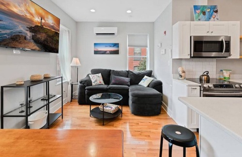 Kensington House | Fishtown Home with Arcade | 5 BDRMS