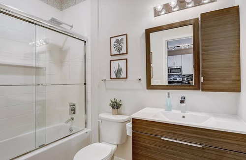 Brewerytown Apartment | Frontdesk | Convenient 1 BR Apt in Brewerytown