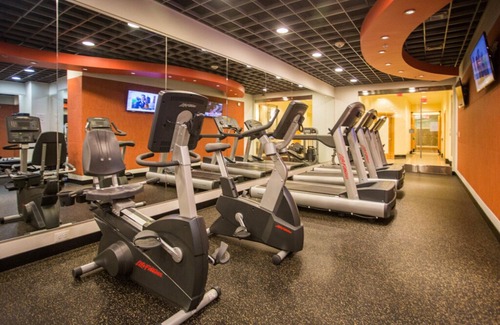 Lyon Park Apartment | Garfield Park, 925 N Garfield St in Northern Virginia