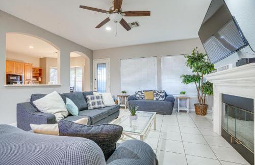 Palm Valley House | Group Getaway with Pool and Putting Green in Goodyear