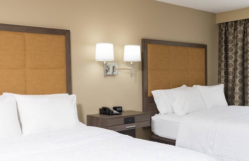 Mansfield Hotel | Hampton Inn & Suites Mansfield South @ I 71