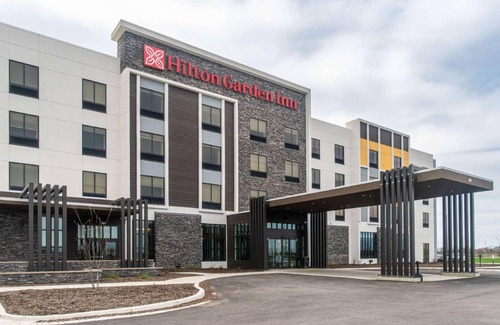Mattoon Hotel | Hotel ∙ 127 guests
