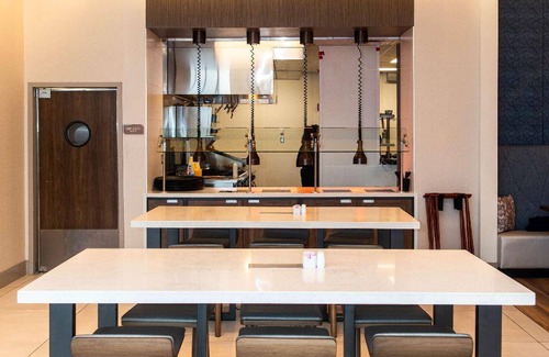 Mattoon Hotel | Hotel ∙ 127 guests