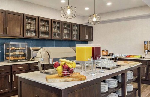 Carlisle Hotel | Hotel ∙ 2 bedrooms ∙ 127 guests