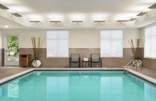 Carlisle Hotel | Hotel ∙ 2 bedrooms ∙ 127 guests