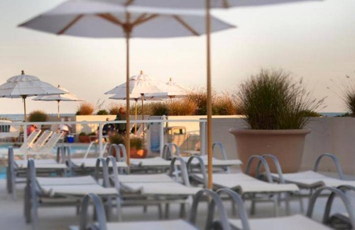 Wildwood Crest Hotel | Hotel ∙ 6 guests