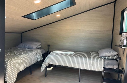 Benton House | House ∙ 1 bedroom ∙ 2 guests