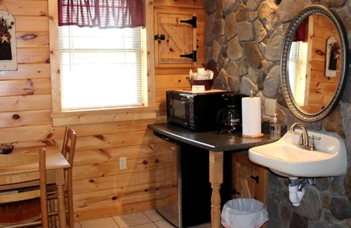 Flintstone House | House ∙ 1 bedroom ∙ 4 guests