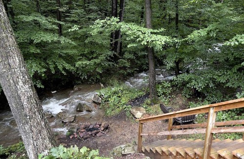 Bruceton Mills House | House ∙ 2 bedrooms ∙ 5 guests