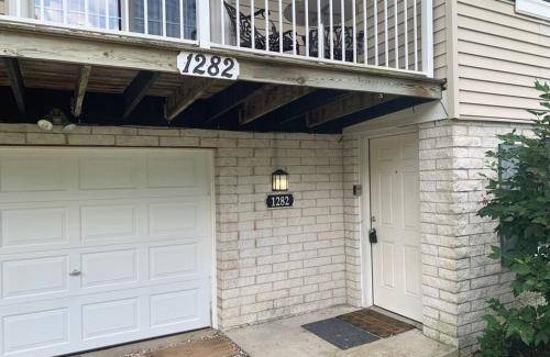 Akron House | House ∙ 3 bedrooms ∙ 8 guests