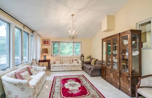Old Westbury House | House ∙ 4 bedrooms ∙ 8 guests