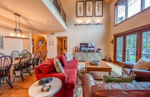 McHenry House | House ∙ 4 bedrooms ∙ 12 guests