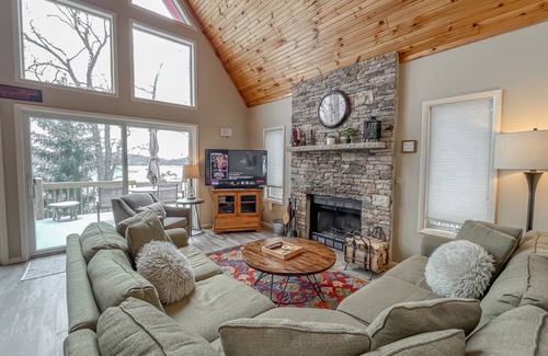 Thayerville House | House ∙ 5 bedrooms ∙ 10 guests