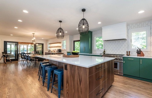 Bracey House | Lake Escape has it ALL-Deep water, panoramic views, POOL, main lake!