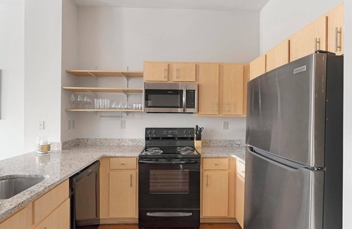 New Pathways Apartment | Landing | Chic 1BD, Gym, Clubhouse
