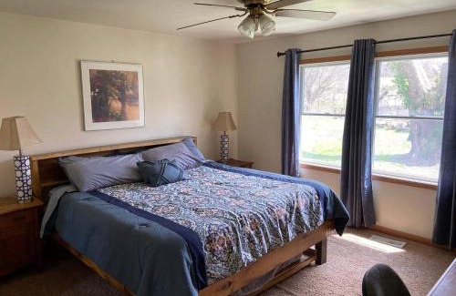 Stanford House | Large Country Home