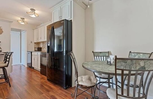 Sea Isle City Condo | Located one very short block to the beach