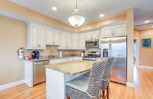 The Dunes House | Long Beach Island Townhome w/Rooftop Deck & Grill