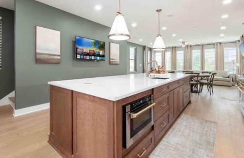 German Village House | Luxe New Home w/RoofTop Terrace!