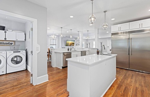 Ventnor City House | Luxury Beach Block Home w/Ocean Views - Sleeps 26