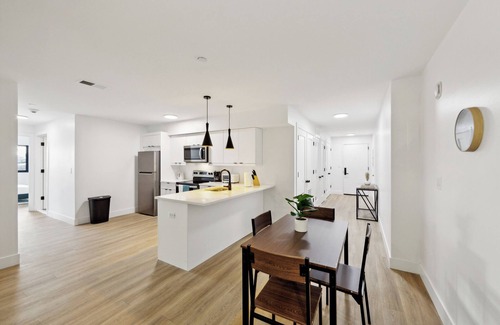 Downtown Wilmington Apartment | Market view Residence 504 I 2 Bedroom 2 Bathroom