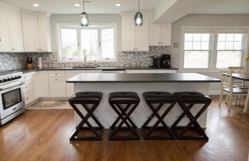 West Freehold House | Modern, Cozy Home in Freehold