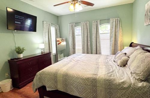 Chalet Village House | Mountainview Majesty