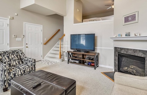 Ocean View House | NEW LISTING 2022! Full weeks (Friday to Friday) or mini weeks available. Welcome to Bayside at Bethany Lakes! This 3BR townhouse/condo is in a beautifully maintained, family-friendly, amenity-rich neighborhood in Ocean View DE.
