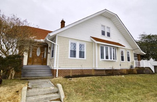 Cape May - Wildwood House | NW2111 Atlantic Avenue