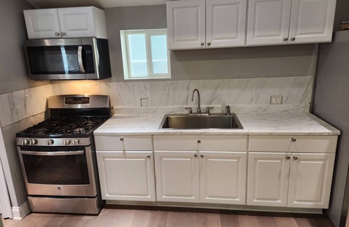 North Wildwood House | NWW Single House on 2nd ave - only 40 steps to Hereford Inlet Beach, new listing