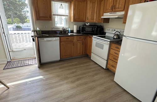 North Beach Haven Apartment | Oceanfront Oasis: Affordable Family-Friendly Duplex Apartment