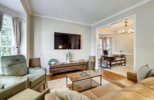 Mauldin House | Playroom and Home Office Family Retreat in Mauldin!