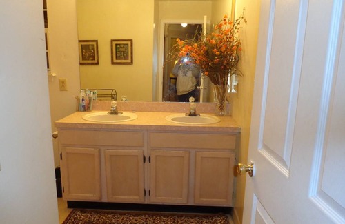 Somerset Resort | Private room ∙ 1 guest