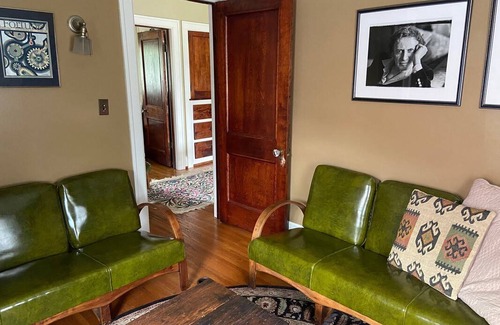 Downtown Toledo Resort | Private room ∙ 1 guest