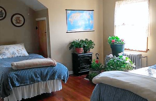 Blooming Glen Resort | Private room ∙ 2 guests
