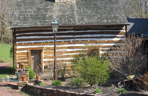Springtown Resort | Private room ∙ 2 guests