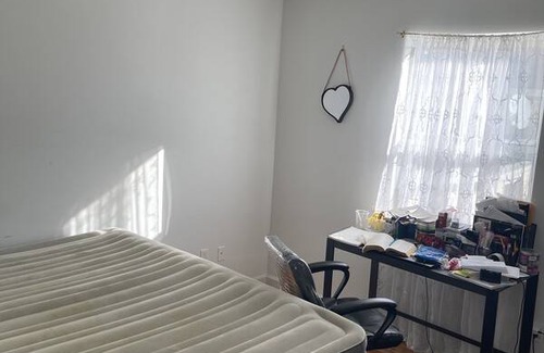 Newark Resort | Private room ∙ 1 guest